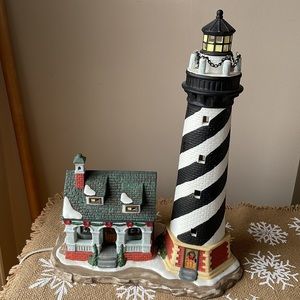 2001 Harborside Village Lighthouse